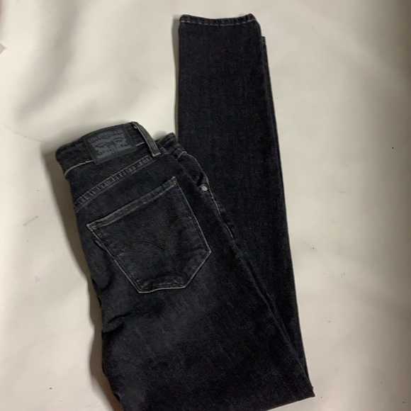 Levi’s 721 women’s size 27 charcoal high rise skinny denim Stretch Jeans. - Picture 6 of 15